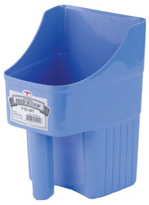 Little Giant 3 Quart Enclosed Feed Scoop